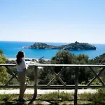 X Life 15 - Adult Ξενοδοχείο