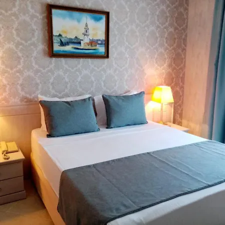 Hotel X Life 15 - Adult 5*