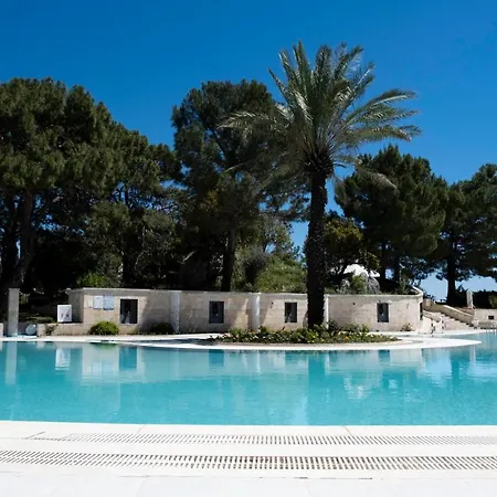 X Life 15 - Adult Hotel