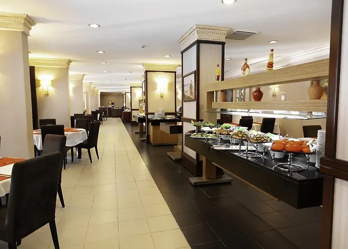 Hotel X Life 15 - Adult 4*