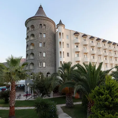 Szálloda X Life 15 - Adult 4*