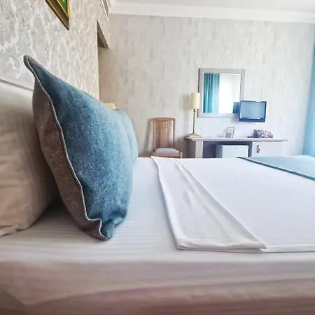 X Life 15 - Adult 4* Sarigerme