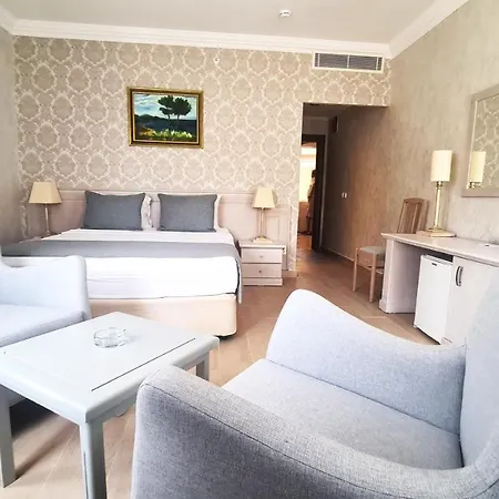 X Life 15 - Adult Hotel Sarigerme
